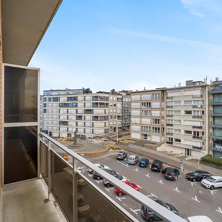 Luxurious And Unique Design App Centre